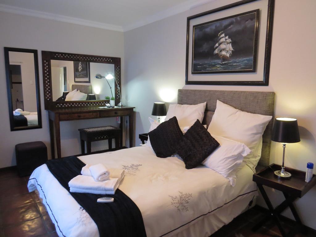 Waterfront Guest House Upington Exterior foto